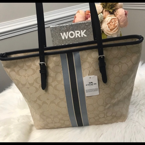 Coach Signature Tote - Picture 9 of 13